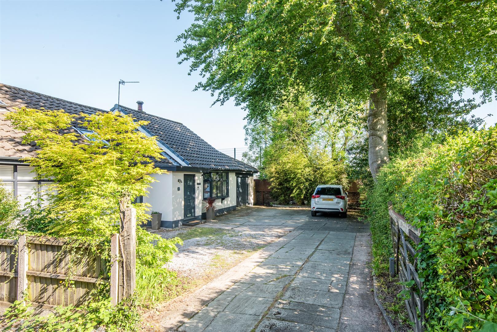 Pembroke Place, Leyland